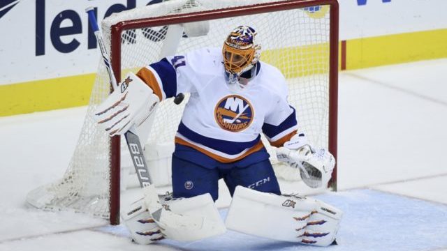 352588_islanders_capitals_hockey cf71855a2a20465787ca41004081ee4f 640x420.jpg