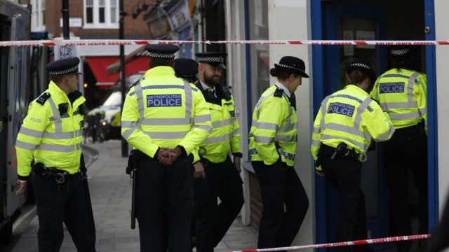 352696_britain_subway_incident_29468 bd97cf341aae41c3927cb38a57c21ab2 640x420.jpg