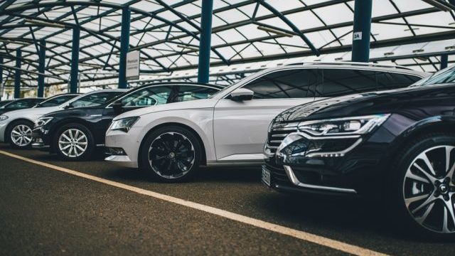 352720_auta foto_autosalon mensie 640x420.jpg