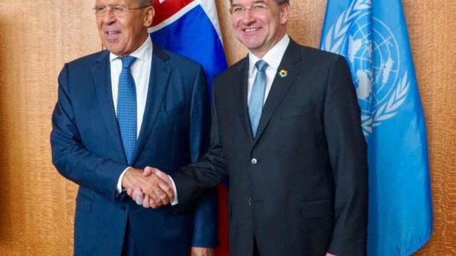 352812_sergej lavrov miroslav lajcak 640x420.jpg
