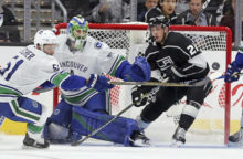 352899_canucks_kings_hockey_67490 f0032cad61804775bab6bd141ca2ef77 640x420.jpg