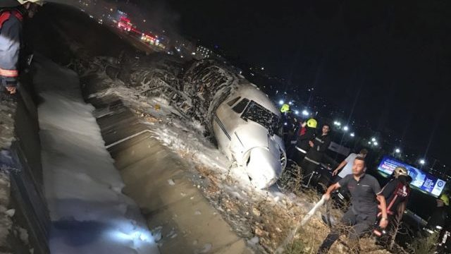 352925_turkey_airport_accident_05065 06ca331d86b048779f76423b289c9b1f 640x420.jpg
