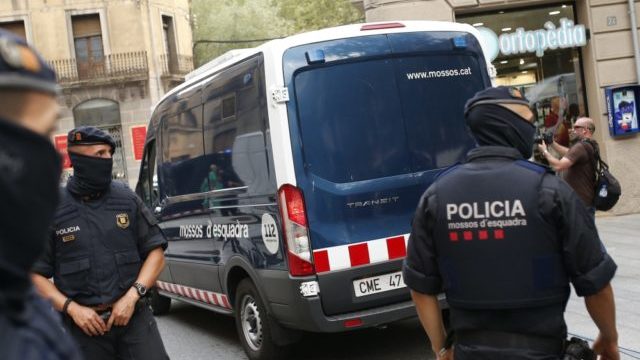 352964_spanielsko policia 640x420.jpg