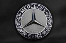 352973_logo merecedes benz 640x420.jpg
