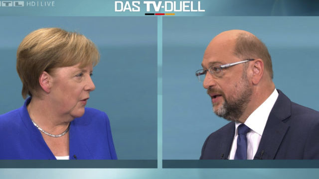353095_merkelova schulz 640x420.jpg