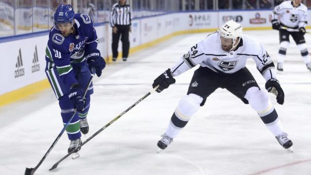 353109_china_canucks_kings_hockey_96685 6af332e2ac74447d9a78c5aca7db1a8e 640x420.jpg