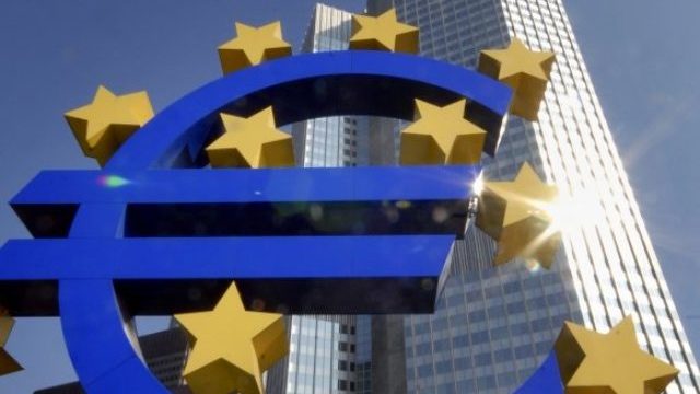 353371_ecb euro 640x420.jpg