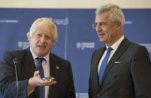 353438_boris johnson ivan korcok 640x420.jpg