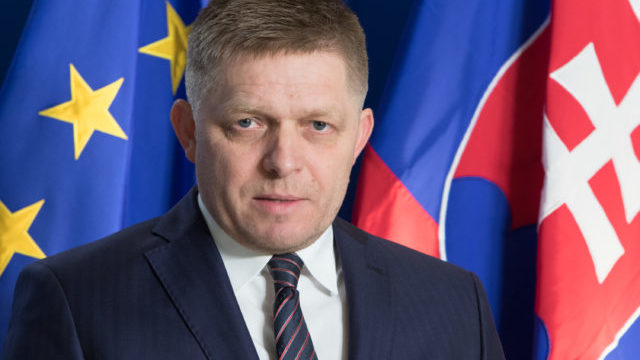 353681_robert fico 5 640x420.jpg