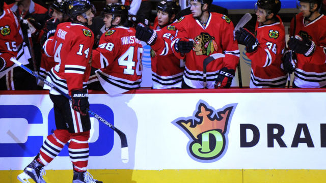 353751_blues_blackhawks_hockey 5f0ffb46558d4e908a452e0b7914e87b 640x420.jpeg