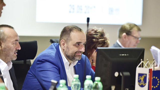 353835_poslanci schvalili zupnu dotacnu schemu aj na buduci rok 1 640x420.jpg