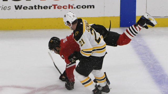 353930_brent seabrook 640x420.jpg