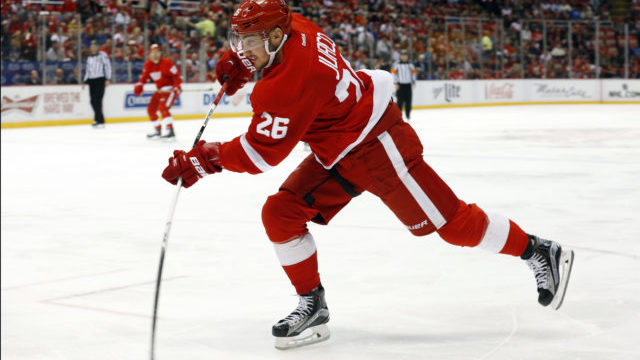 354084_sharks_red_wings_hockey df0f7d2514ee466d9c9b8e89409f77d7 640x420.jpeg