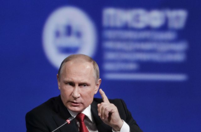 354224_vladimir putin 1 640x420.jpg