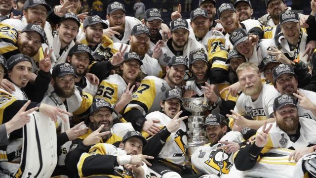 354237_pittsburgh stanley cup 640x420.jpg