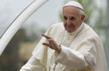 354561_italy_pope_34298 2033cae5a0944fc7aabe5e598a95f395 640x420.jpg