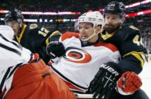 354576_hurricanes_bruins_hockey b377c621d8a04cb192d224007458c063 640x420.jpg