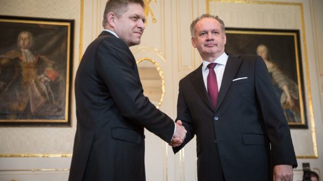 354711_robert fico andrej kiska 640x420.jpg