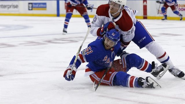 354762_david desharnais jeff petry 640x420.jpg