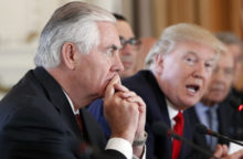 354959_trump tillerson 640x420.jpg