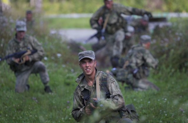 355068_russia_war_games_04556 48ea57a625764346abf2f07846104667 640x420.jpg