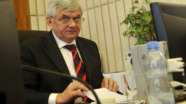 355165_vlada_09k 640x420.jpg
