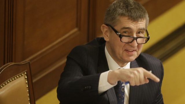 355260_czech_politics f8f9aff16d9b46ffad4189237fffe246 640x420.jpeg