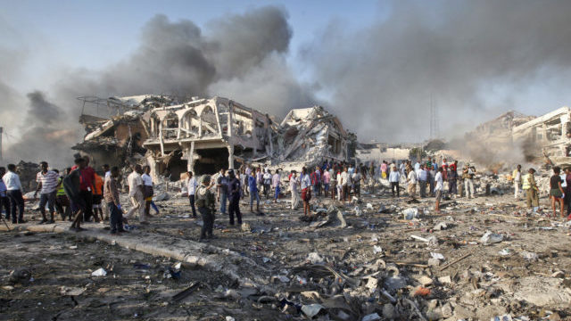 355399_aptopix_somalia_explosion_58701 93b90f166d96402d954ba5a2afd538e8 640x420.jpg