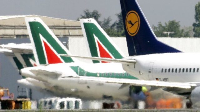 355553_italy_alitalia_60633 39a3da9b271d4431b8df1496b8b675cc 640x420.jpg