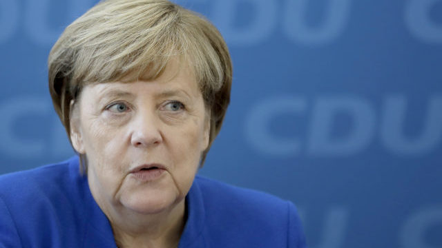 355598_merkelova angela 640x420.jpg