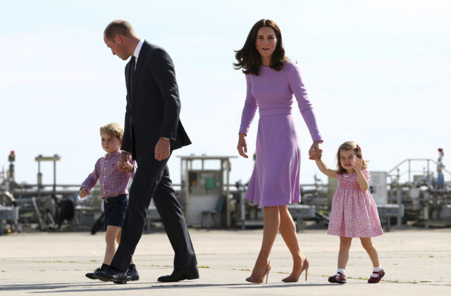 355698_wiliam a kate 640x420.jpg