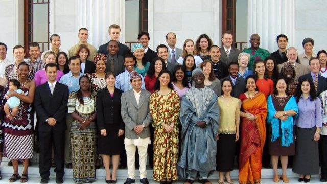 355889_bahai 640x420.jpg