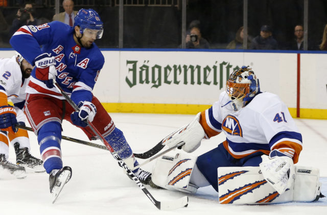 355985_islanders_rangers_hockey_82608 231a86550d84489f999f09a4edbf416b 640x420.jpg