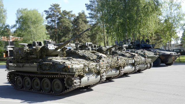 356151_vojenska technika 640x420.jpg