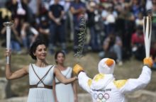 356287_greece_olympics_pyeongchang_flame_lighting_75577 77d1c1ccc7c148a6a70ab9c6e47c1e86 640x420.jpg