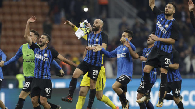 356407_italy_soccer_serie_a_28470 cde41d44137947839afc3ec3afc3a8c3 640x420.jpg