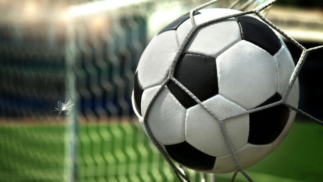356409_lopta futbal 640x420.jpg