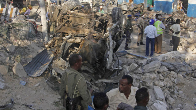 356809_mogadiso policia 640x420.jpg