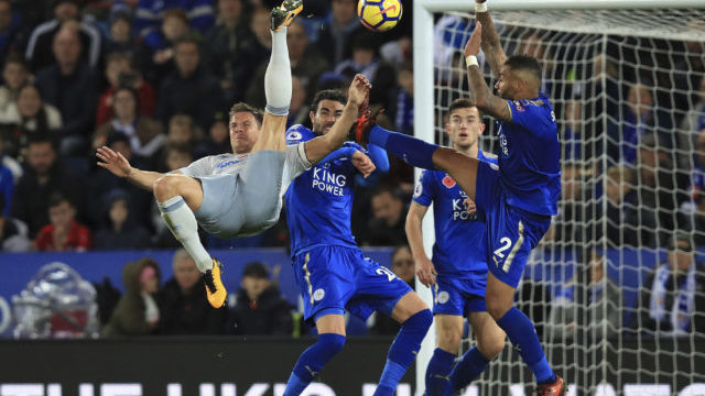 356865_phil jagielka 640x420.jpg