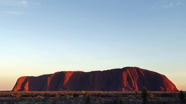 357155_australia_uluru_39067 c82f9d5a52e249158aaa7befa8b8c708 640x420.jpg