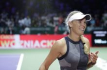 357373_singapore_wta_tennis_82303 ab3e7d77f71d451bbfbca73b673eb838 320x210.jpg