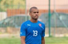 357540_dionatan 320x210.jpg