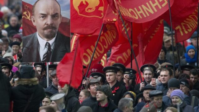 357716_russia_revolution_anniversary_15880 fed14f5fcf45425198f620413ecf0590 676x489.jpg