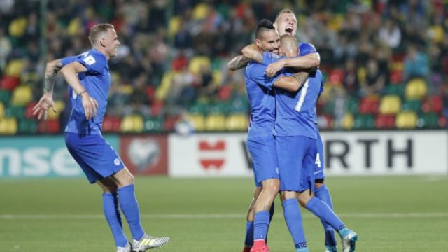 358087_jan durica marek hamsik vladimir weiss 676x452.jpg