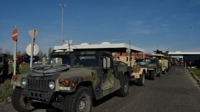 358183_presun vojenskej techniky 676x450.jpg