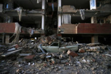 358341_iran_iraq_earthquake_00121 aa74b95e7fdc4712aa0ab175df5a1466 676x451.jpg