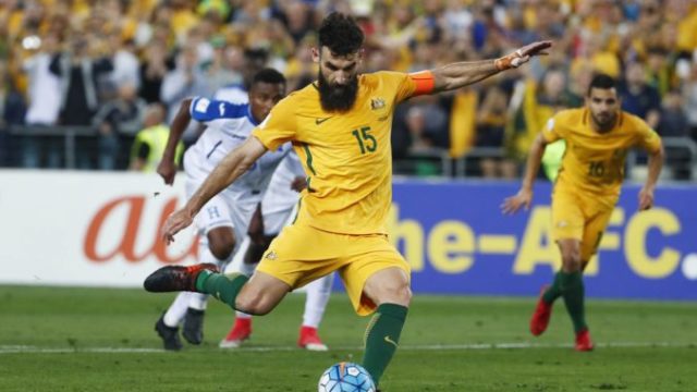 358620_mile jedinak 676x455.jpg