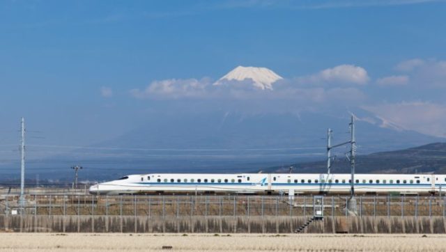 358887_shinkansen 676x382.jpg