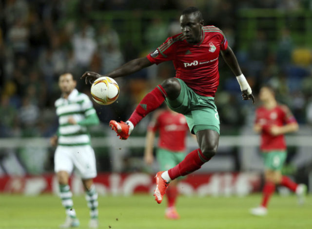 359391_everton_niasse_banned_04703 f4412560021b4d56a6613a0fcfe342fb 676x498.jpg