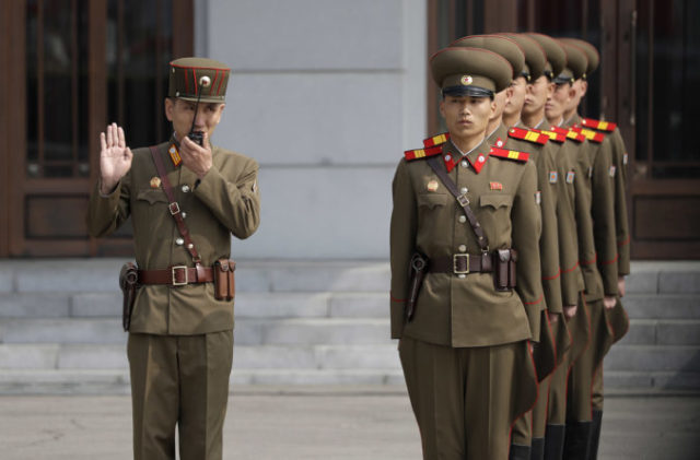 359606_north_korea_founders_birthday_21914 9196fd94055243478910a8729d655c85 676x445.jpg